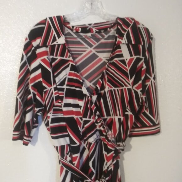 Studio One New York women's size XL red, white and black diamond dress - Picture 2 of 16